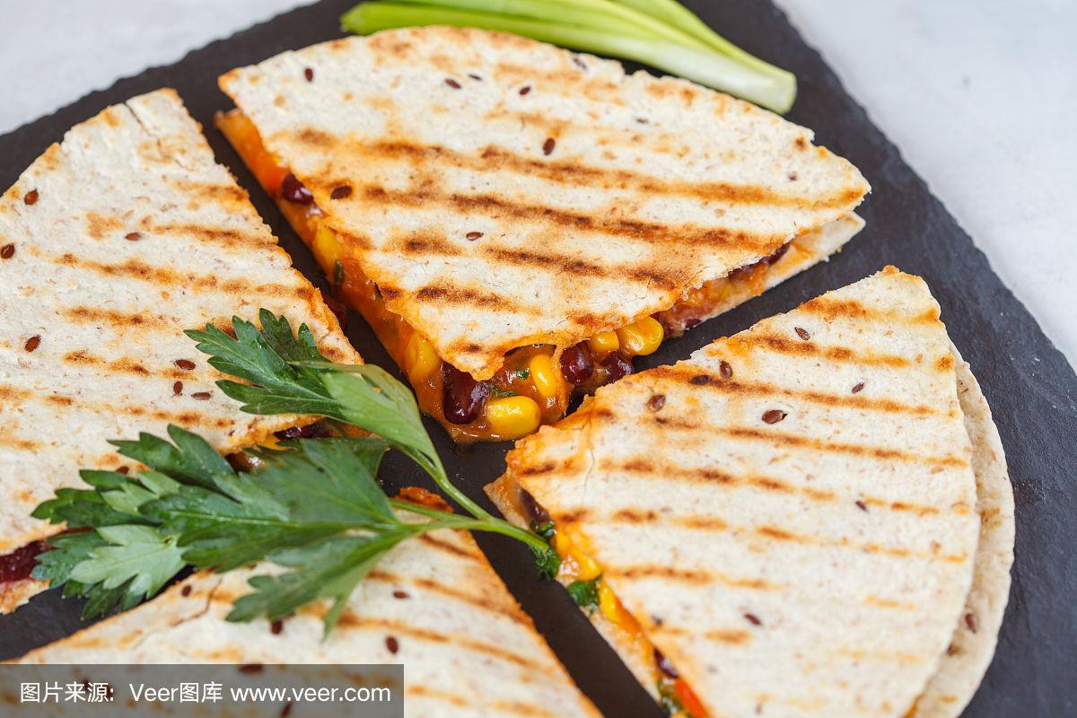 如何制作迷你墨西哥玉米饼