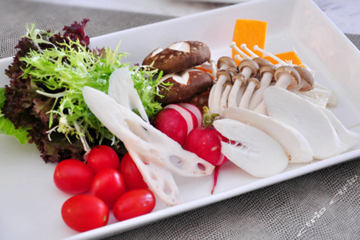 火锅的配菜选择与搭配技巧 火锅的配菜选择与搭配技巧