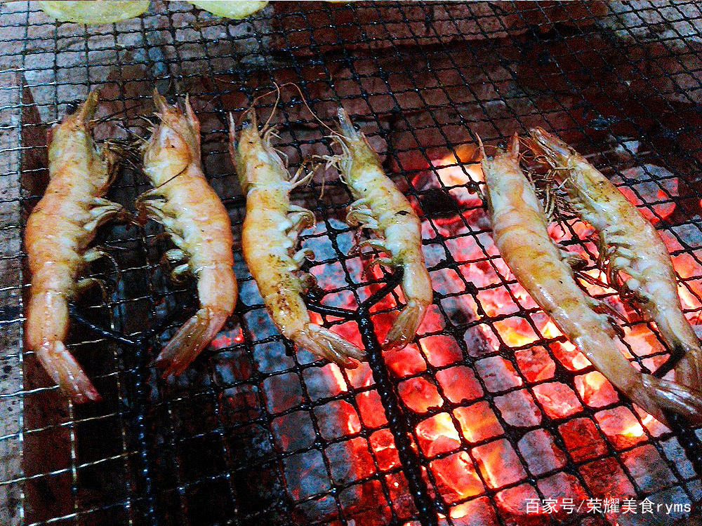 如何用简单的食材创造出高级的烧烤体验_Bsport体育在线官网