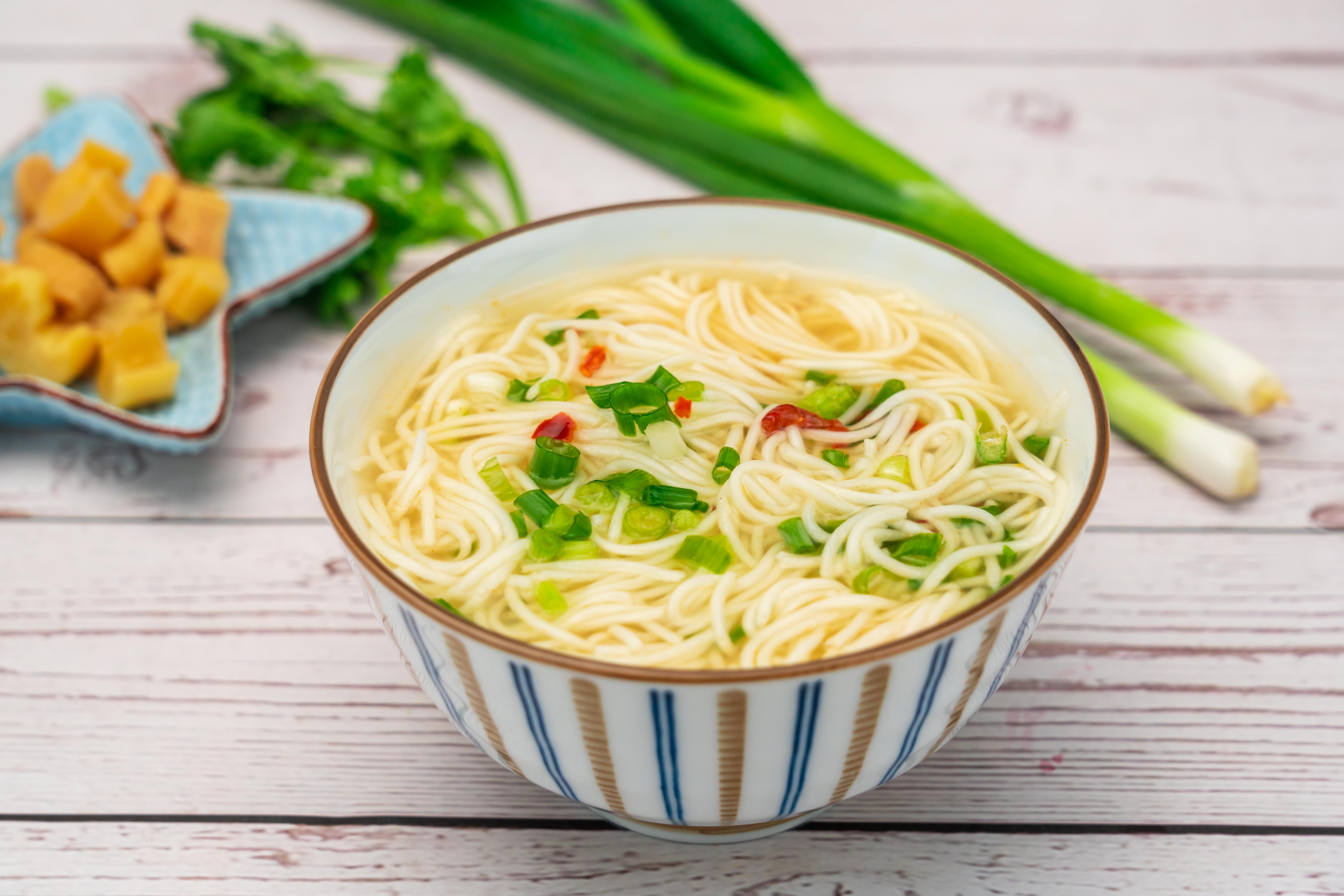 怎样制作自制烧烤酱并搭配面条|Bsport体育在线官网