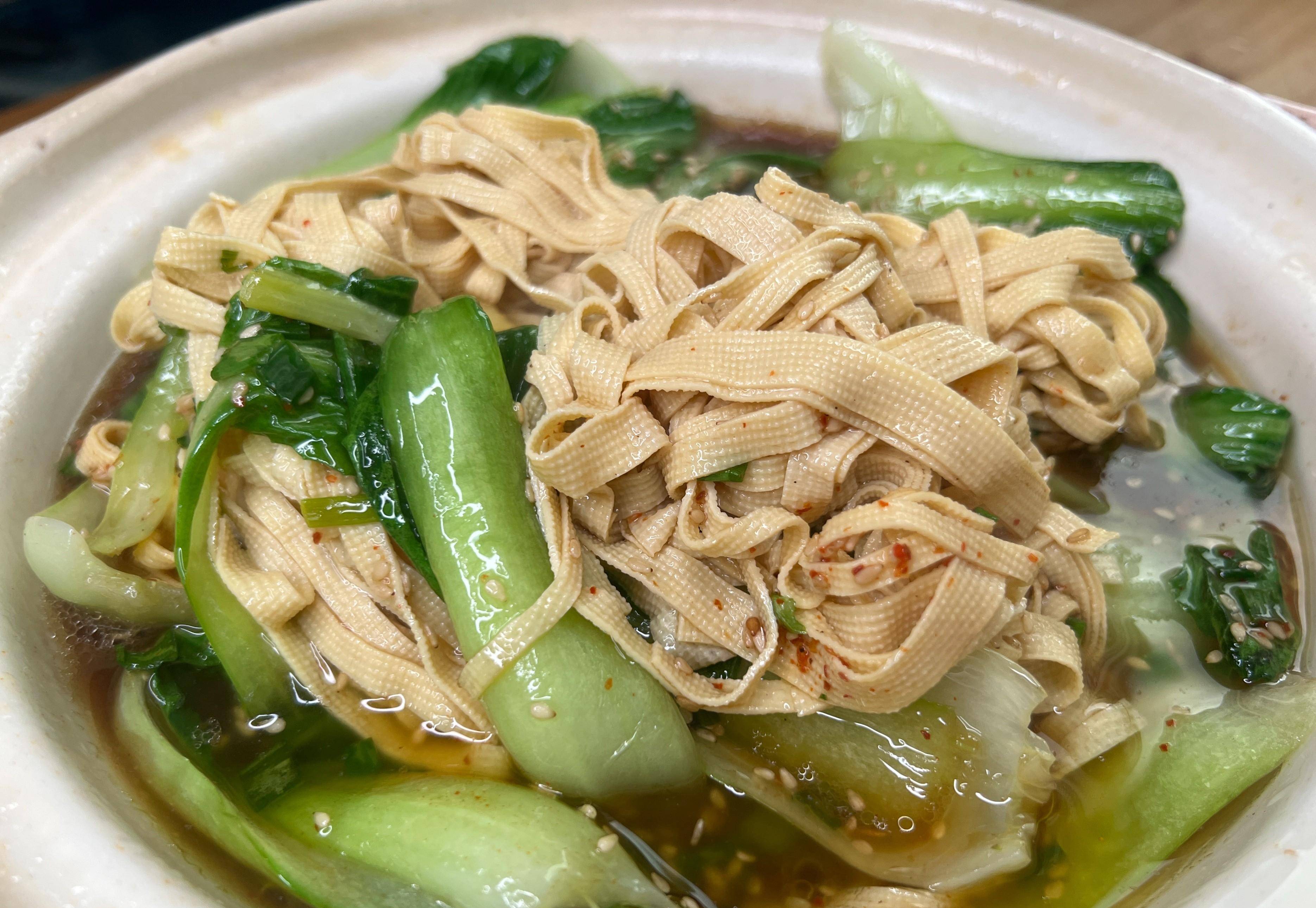 如何避免火锅底料过于油腻的方法-B—sports全站app入口登陆